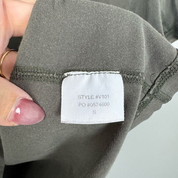 VUORI | Men’s Kashmir Heather Gray Short Sleeve Crewneck Tee Size Small - Picture 8 of 9